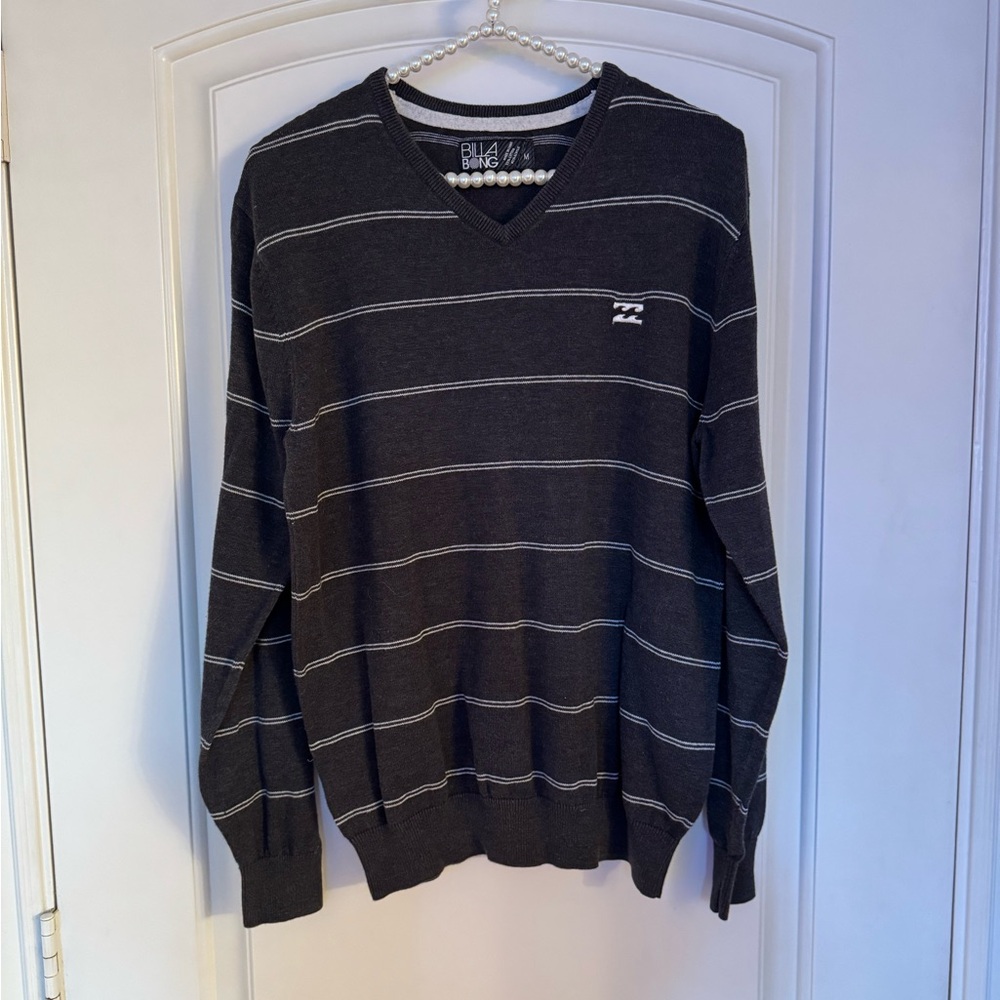 Billabong Black and White V-Neck Sweater